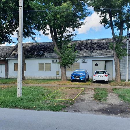 Citadela Hotell Sombor Eksteriør bilde